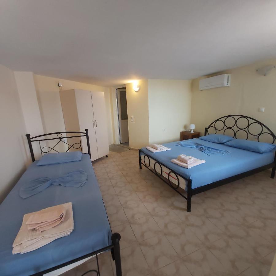 Magic Ionian Apartments & Rooms Хімара Екстер'єр фото