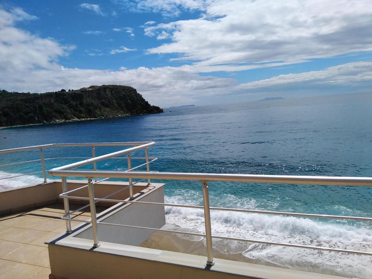 Magic Ionian Apartments & Rooms Хімара Екстер'єр фото