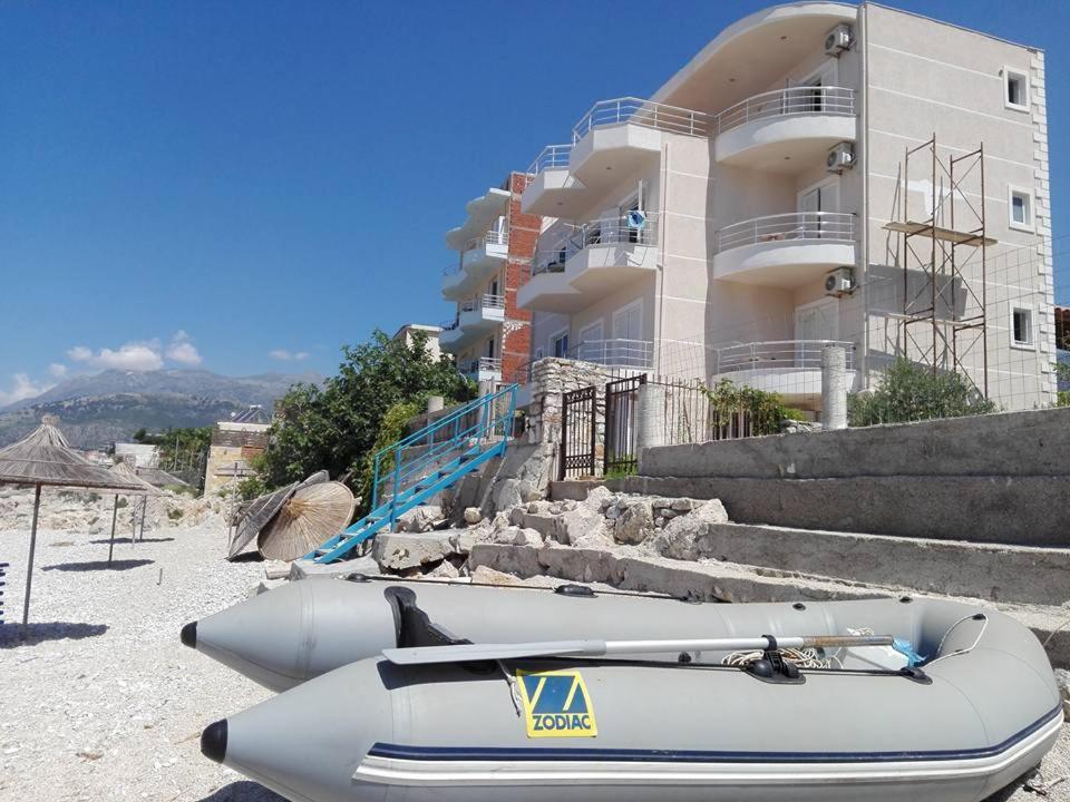 Magic Ionian Apartments & Rooms Хімара Екстер'єр фото