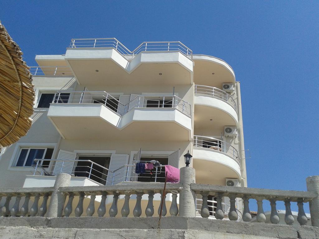 Magic Ionian Apartments & Rooms Хімара Екстер'єр фото