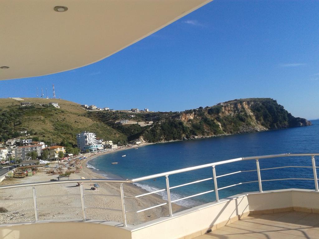 Magic Ionian Apartments & Rooms Хімара Екстер'єр фото